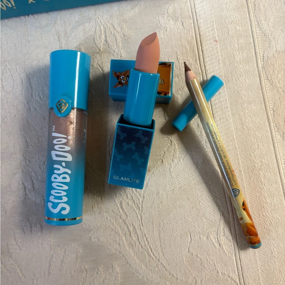 Glamlite x Scooby Doo Nude Lip Kit Lipstick Lipgloss Liner Set Trio BNIB